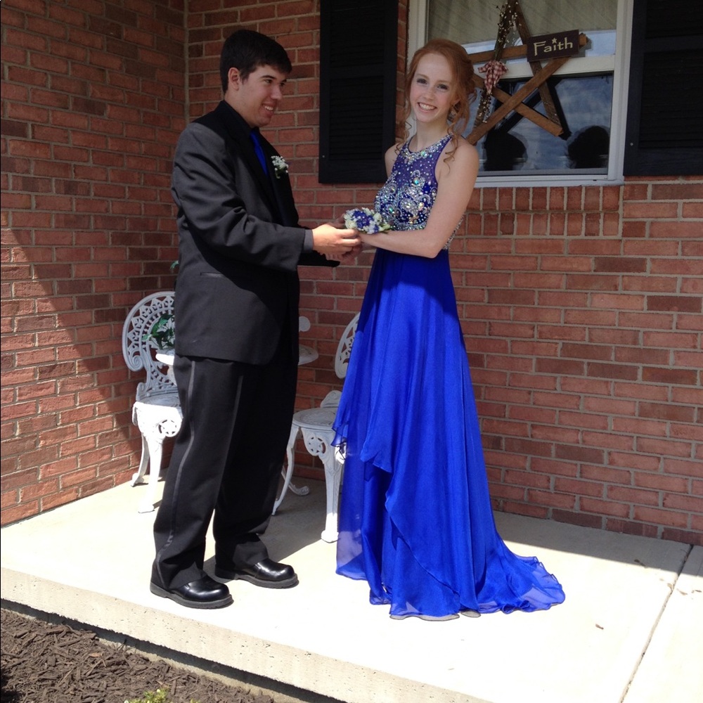 Beautiful Royal blue formal gown